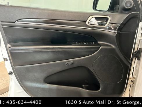 Used 2020 Jeep Grand Cherokee Limited w/ Luxury Group II RWD image 14