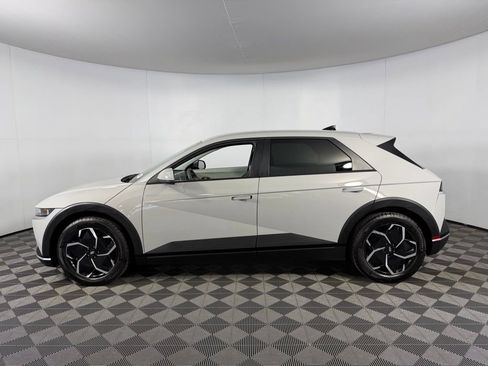 Used 2024 Hyundai Ioniq 5 SEL image 10