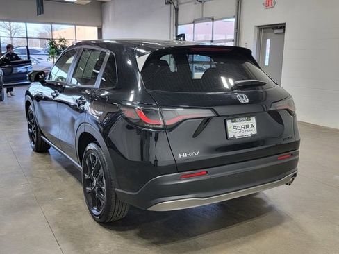 Certified 2023 Honda HR-V Sport image 8
