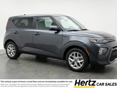 Used 2025 Kia Soul LX w/ LX Technology Package