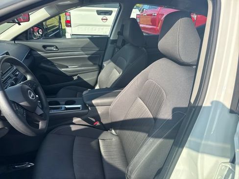 Certified 2024 Nissan Altima 2.5 S FWD image 14