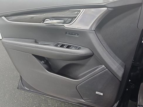 Used 2020 Cadillac XT6 Sport AWD/4WD image 29