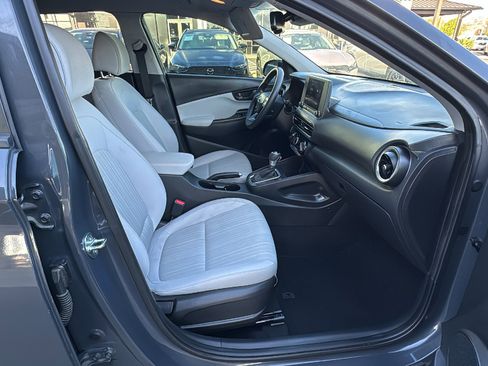 Used 2023 Hyundai Kona SEL image 23