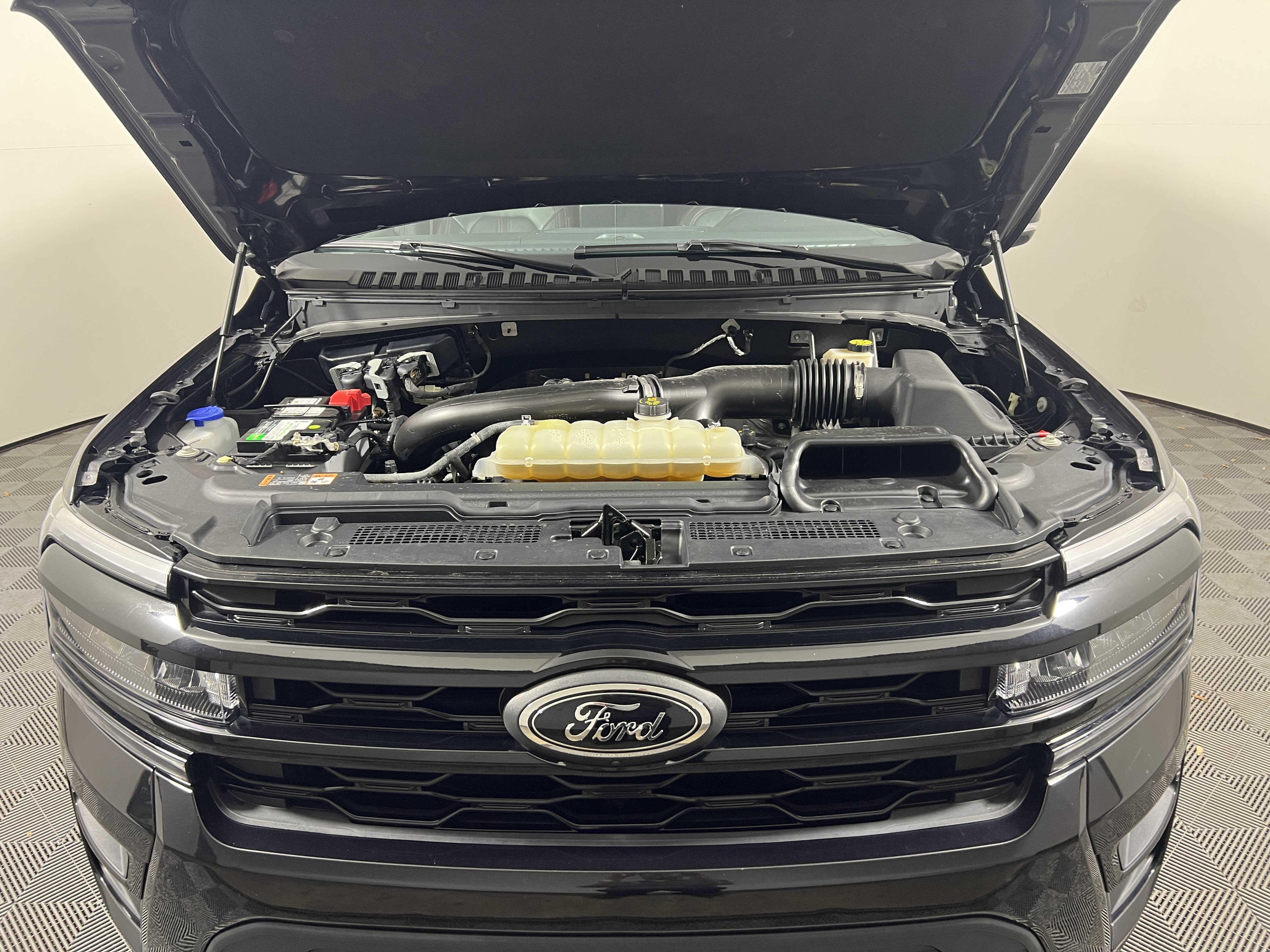 Used 2022 Ford Expedition Max Limited AWD/4WD image 20