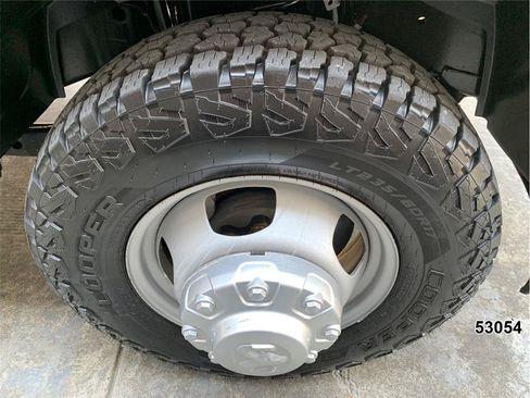 Used 2024 RAM 3500 Tradesman AWD/4WD image 18