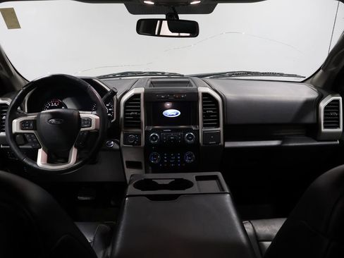 Used 2017 Ford F150 Lariat image 18