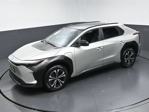 Used 2024 Toyota bZ4X FWD w/ Weather Package image 40