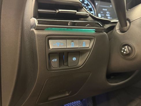 Used 2023 Genesis G80 2.5T AWD/4WD image 18