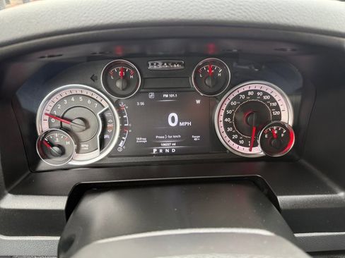 Used 2019 RAM 1500 Classic Warlock image 16