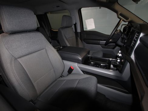 New 2026 Ford F150 XLT w/ Equipment Group 302A MID image 18