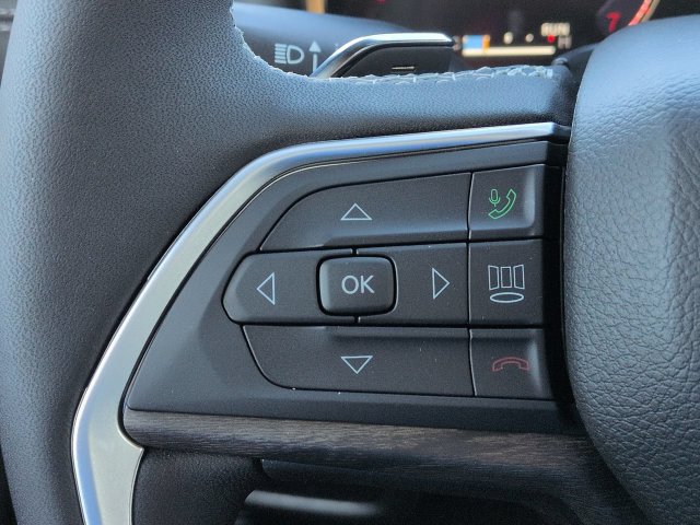New 2027 Jeep Grand Cherokee Altitude RWD image 24
