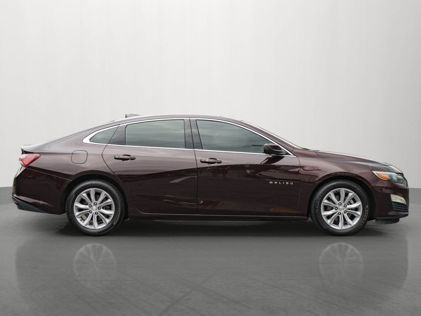 Used 2021 Chevrolet Malibu LT FWD image 8