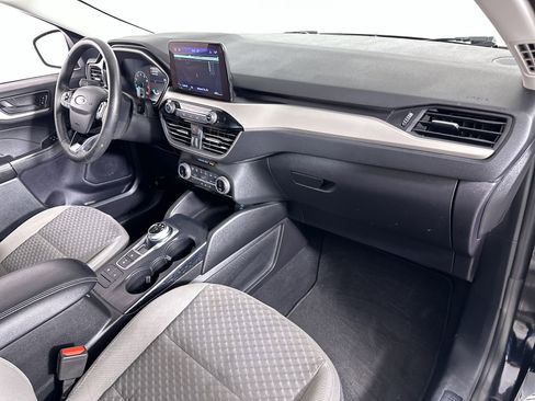 Used 2022 Ford Escape SE w/ SE Sport Appearance Package image 66