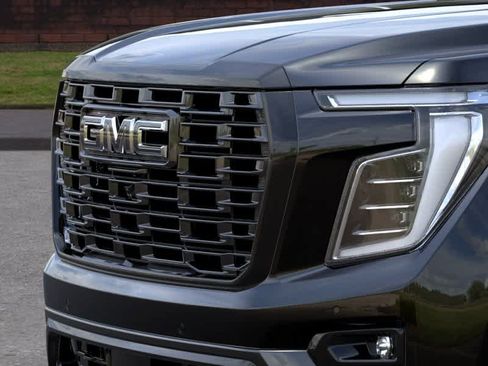 New 2026 GMC Yukon XL Denali Ultimate w/ LPO, Get Active Package AWD/4WD image 13