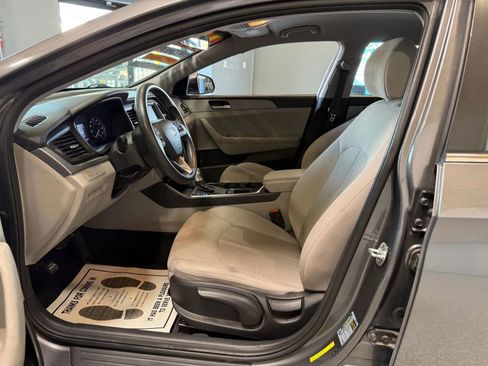 Used 2018 Hyundai Sonata ECO image 9