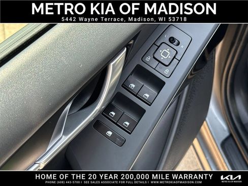 Used 2024 Kia Niro Wind w/ Wind Preserve Package FWD image 13