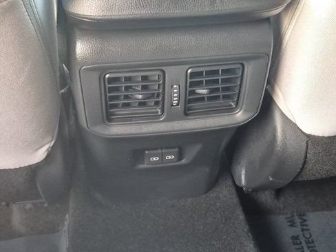 Used 2023 Toyota RAV4 XLE w/ Convenience Package AWD/4WD image 29