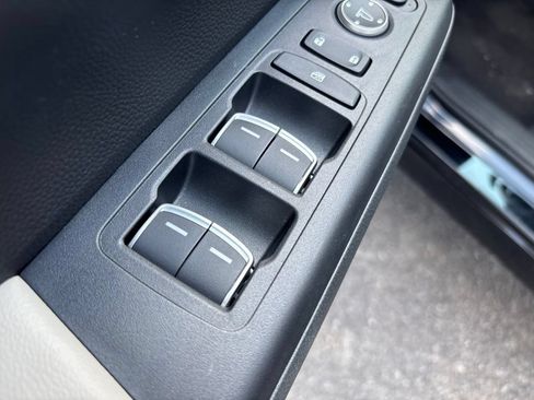Used 2024 Honda CR-V EX-L image 20