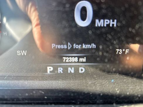 Used 2018 RAM 1500 SLT AWD/4WD image 17