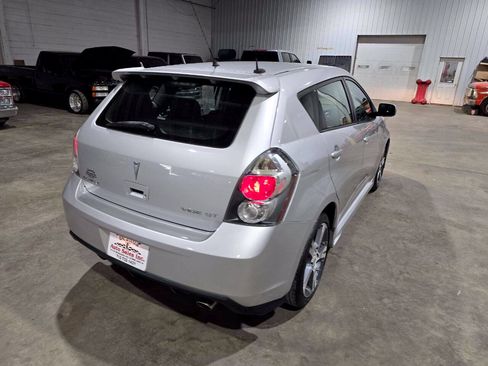 Used 2009 Pontiac Vibe GT FWD image 12