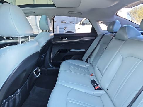 Used 2023 Kia K5 EX image 29