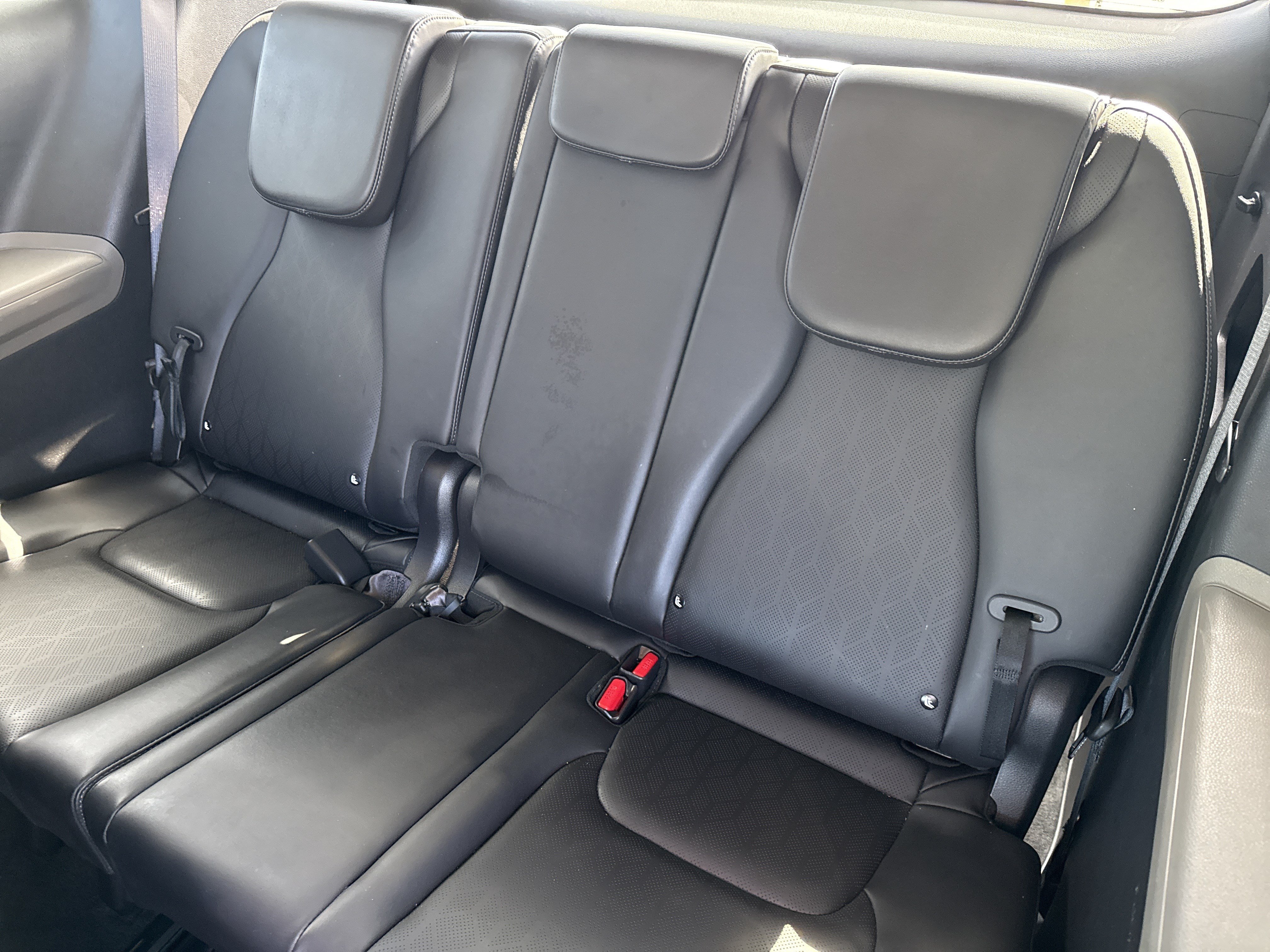 Used 2026 Kia Carnival FWD image 31