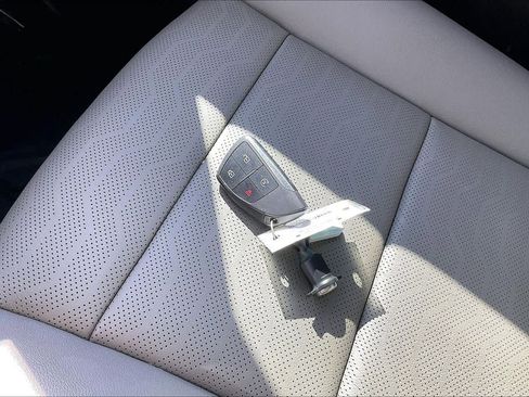 Certified 2024 Chevrolet Colorado ZR2 w/ ZR2 Convenience Package III image 11