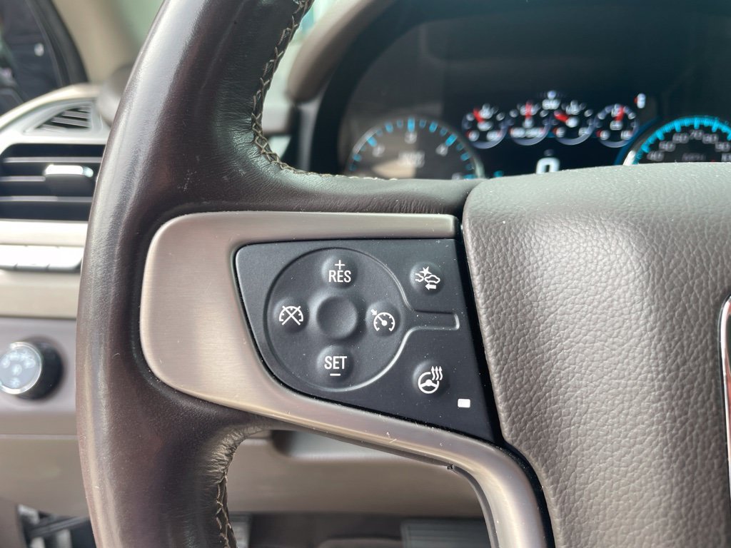 Used 2020 GMC Yukon XL Denali w/ Denali Ultimate Package AWD/4WD image 8