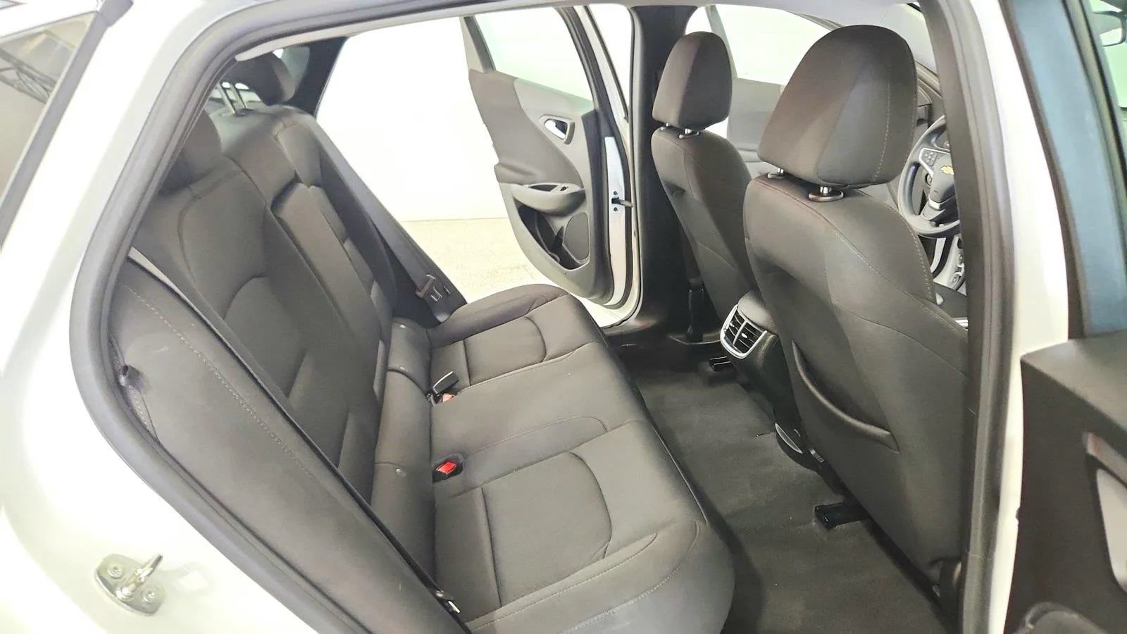 Used 2024 Chevrolet Malibu LT FWD image 26