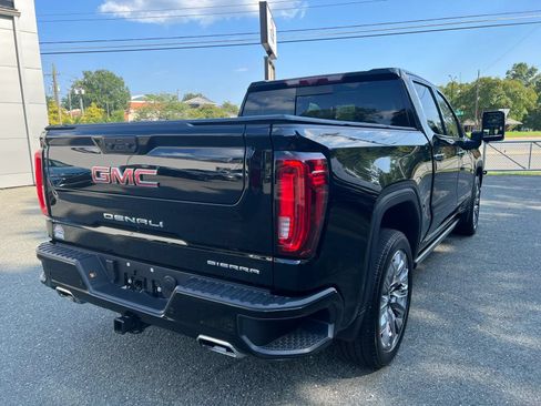 Used 2025 GMC Sierra 1500 Denali w/ Denali Reserve Package AWD/4WD image 4
