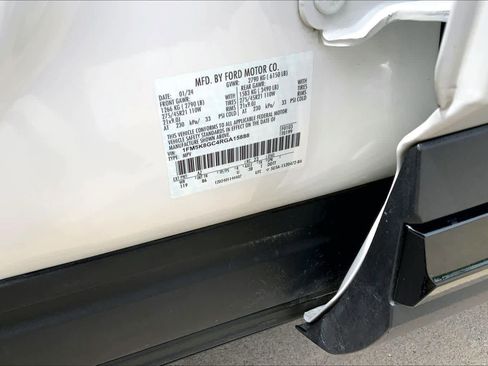 Used 2024 Ford Explorer ST w/ Equipment Group 401A AWD/4WD image 33