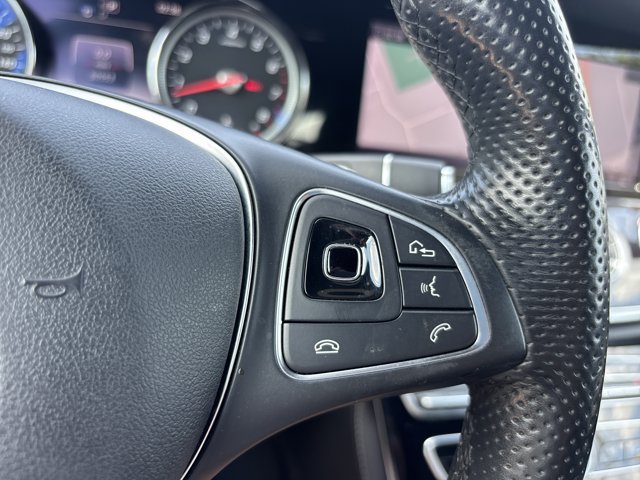 Used 2018 Mercedes-Benz E 400 4MATIC Cabriolet image 29