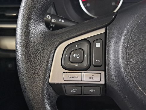 Used 2018 Subaru Forester 2.5i Premium w/ All-Weather Package AWD/4WD image 24