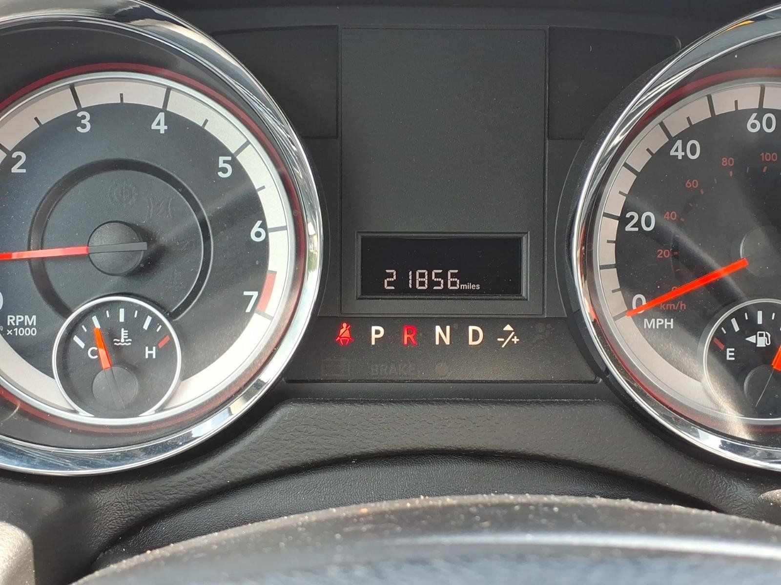 Used 2018 Dodge Grand Caravan SE w/ UConnect Hands-Free Group FWD image 12