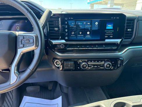 Used 2024 Chevrolet Silverado 1500 LT w/ Z71 Off-Road Package AWD/4WD image 32