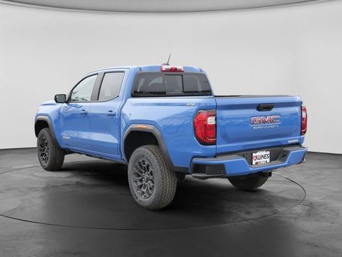 New 2026 GMC Canyon Elevation w/ Technology Package AWD/4WD image 9