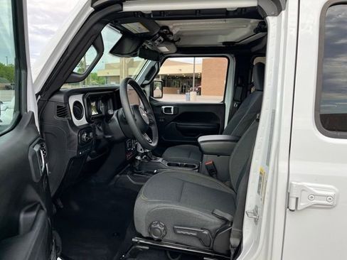 Used 2025 Jeep Wrangler Unlimited Sport S 4xe AWD/4WD image 10