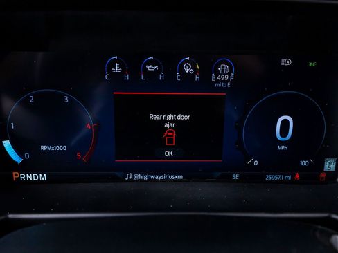 Used 2025 Ford F250 Lariat w/ Lariat Ultimate Package AWD/4WD image 20