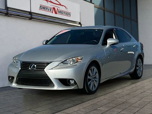 Used 2015 Lexus IS 250 image 7