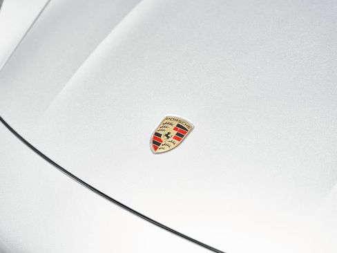 Used 2022 Porsche Taycan 4 Cross Turismo image 7