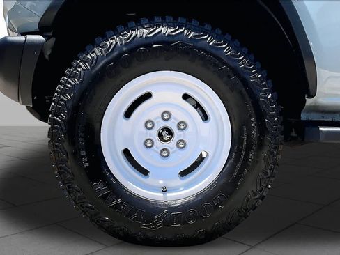Certified 2024 Ford Bronco Heritage Edition AWD/4WD image 11