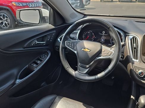 Used 2024 Chevrolet Malibu LT FWD image 15