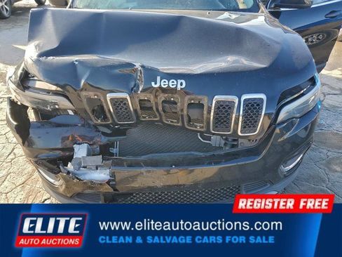 Used 2019 Jeep Cherokee Limited image 22