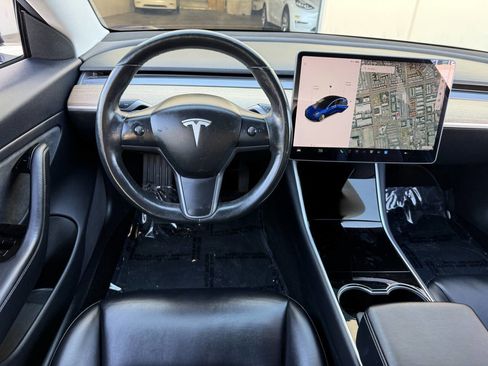 Used 2018 Tesla Model 3 Long Range image 22