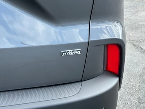 New 2025 Ford Escape SE w/ Class II Trailer Tow Package image 27