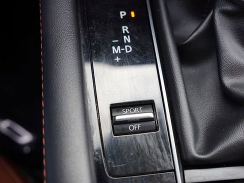 Used 2024 MAZDA MAZDA3 s image 27