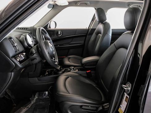 Used 2019 MINI Cooper Countryman image 3