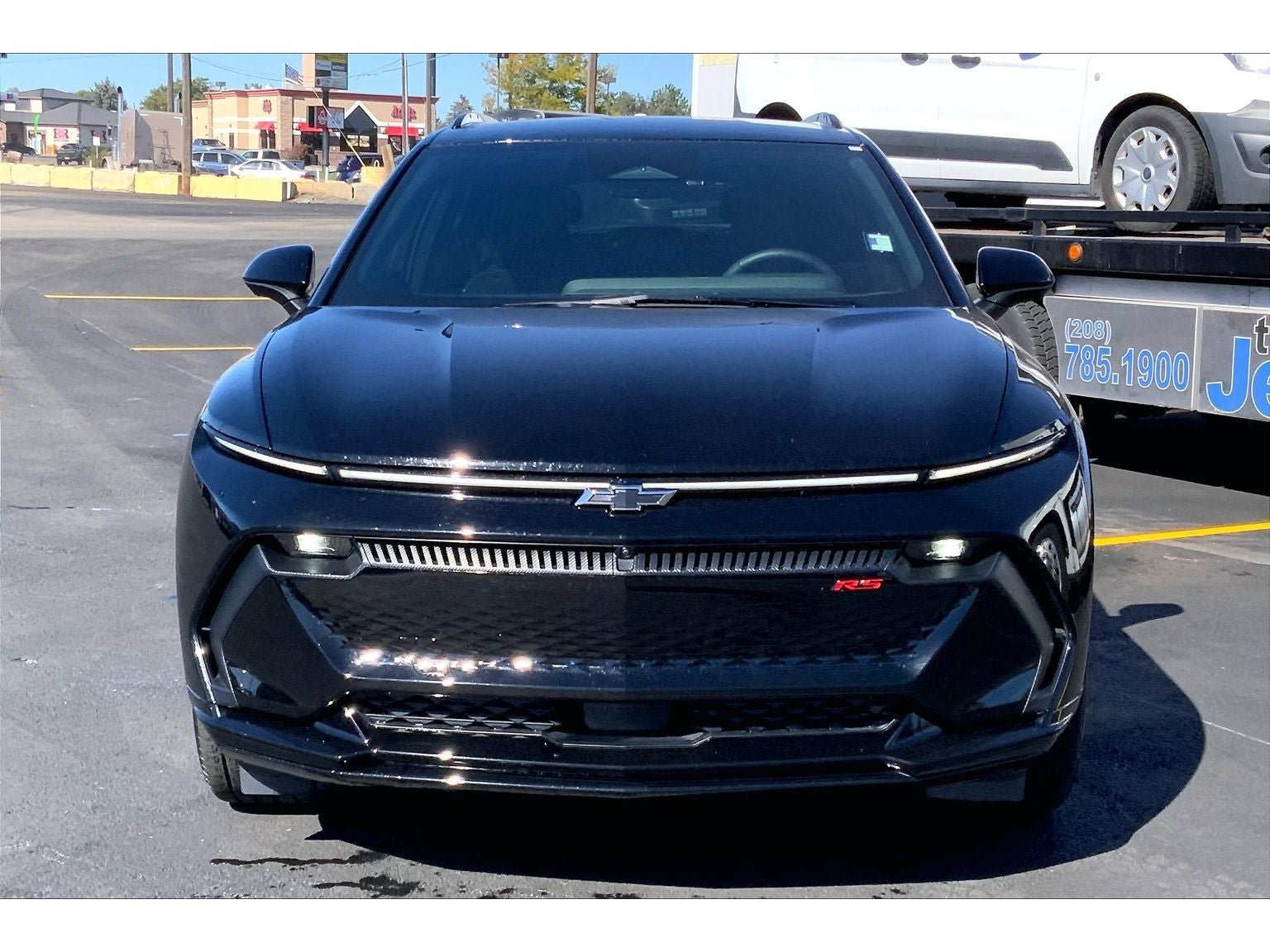 Used 2026 Chevrolet Equinox EV RS FWD image 3