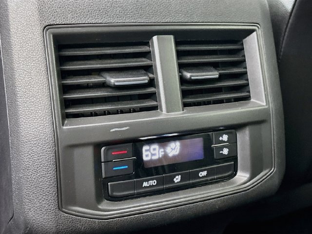 Certified 2023 Volkswagen Atlas SEL AWD/4WD image 29