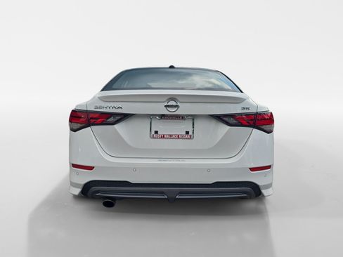Certified 2023 Nissan Sentra SR w/ SR Premium Package FWD image 4